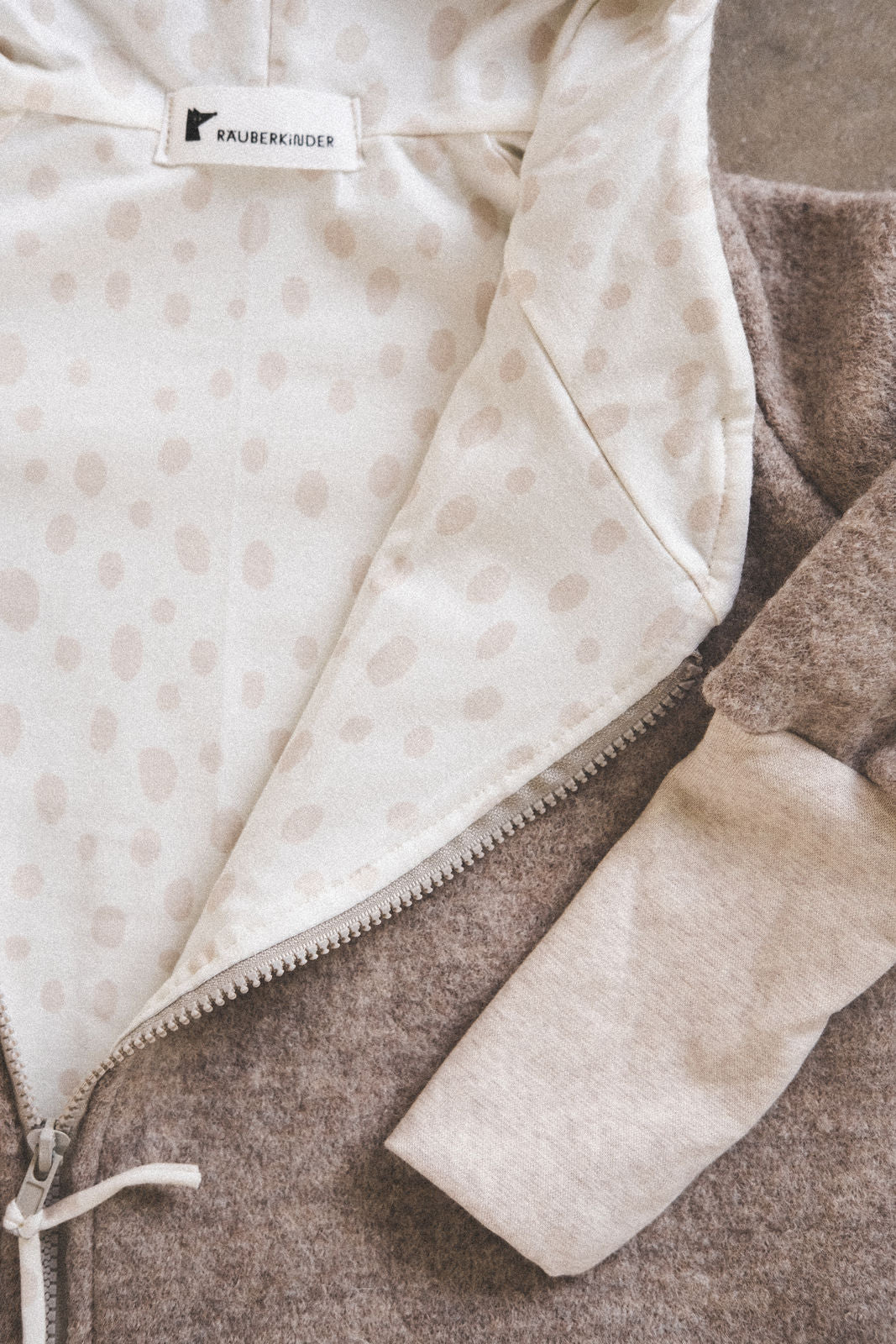 LittleWoolie Jacke "Pünktchen & Anton"