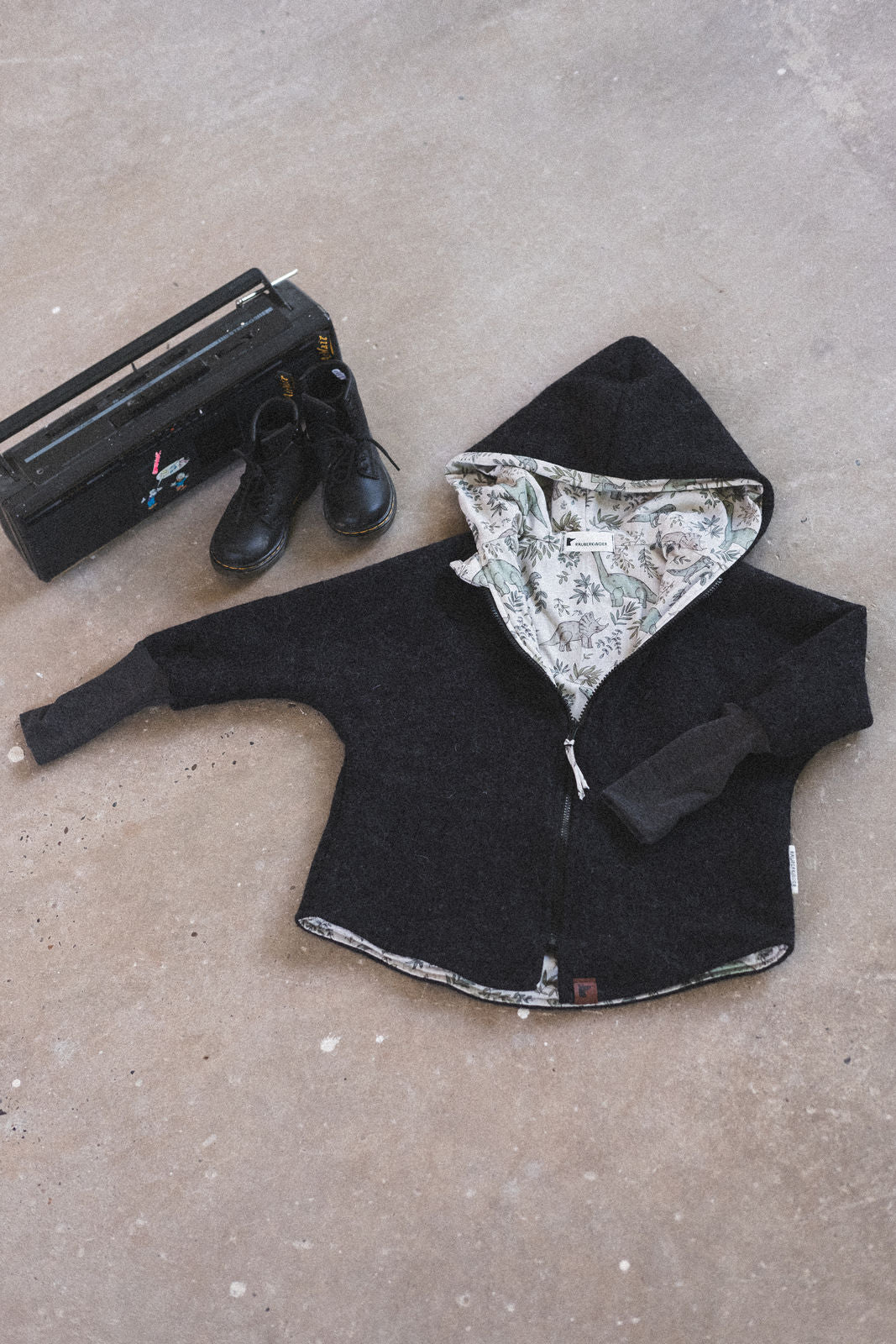 Oversizejacke "Dinoparty"