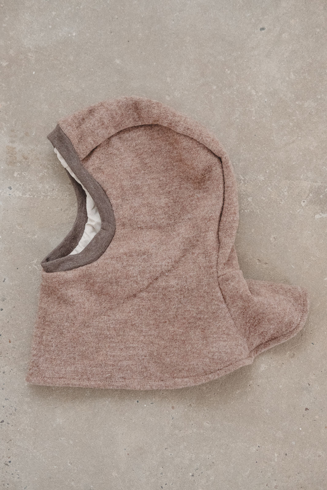 Baklava Mütze aus Wollwalk - Räuberkinder