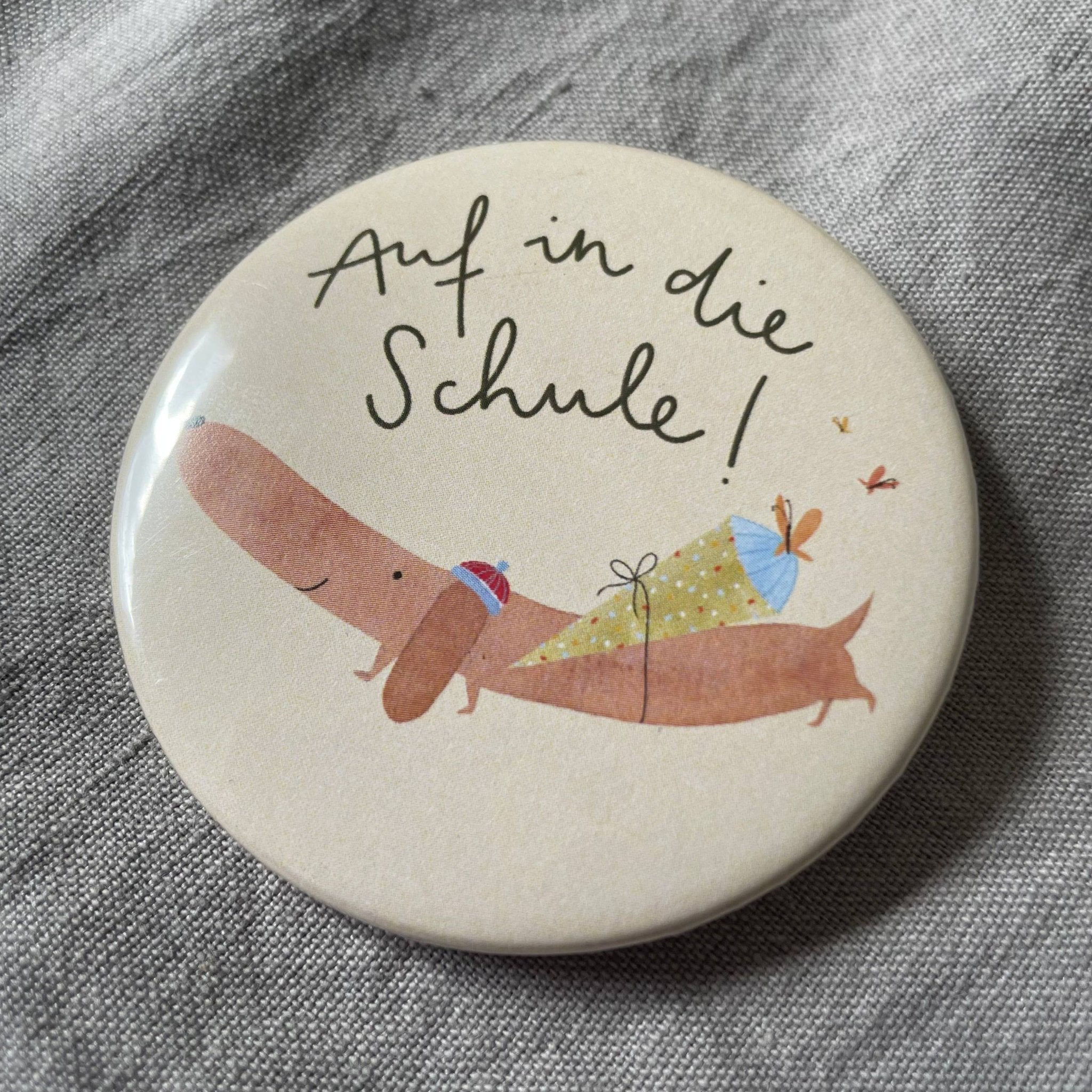 Button "Auf in die Schule" Dackel, Einschulung, Schultüte - Räuberkinder 1