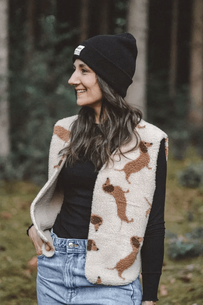 Dackel- Weste aus Teddyfell Damen - Räuberkinder 1