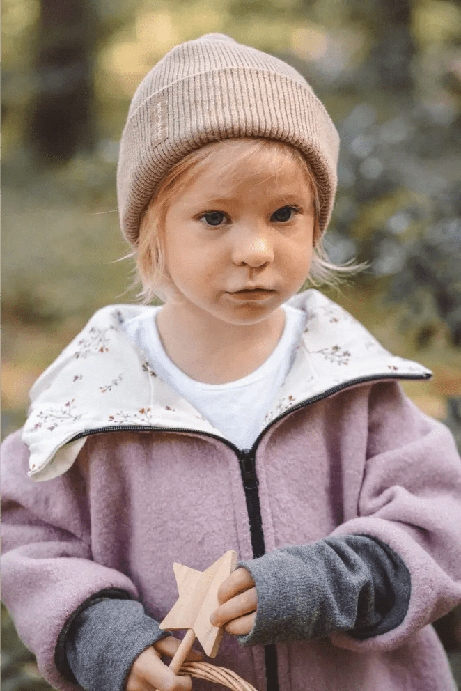Matschkind Wollwalkoverall Kinder Rosa mit Wiesenblumen - Räuberkinder 3