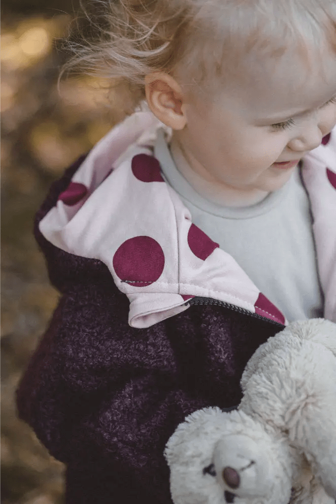 Oversizejacke Kinder Teddyfell Bordeaux mit Punkte - Räuberkinder 2
