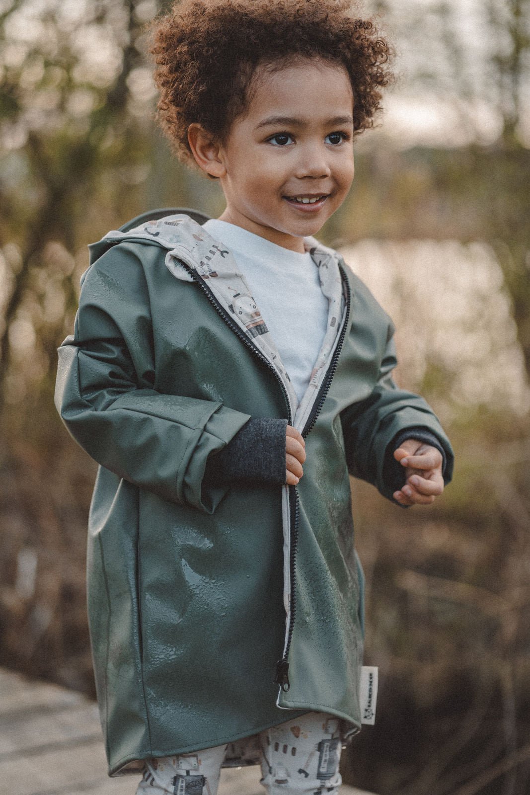 Regenjacke Olive / Roboter - Räuberkinder
