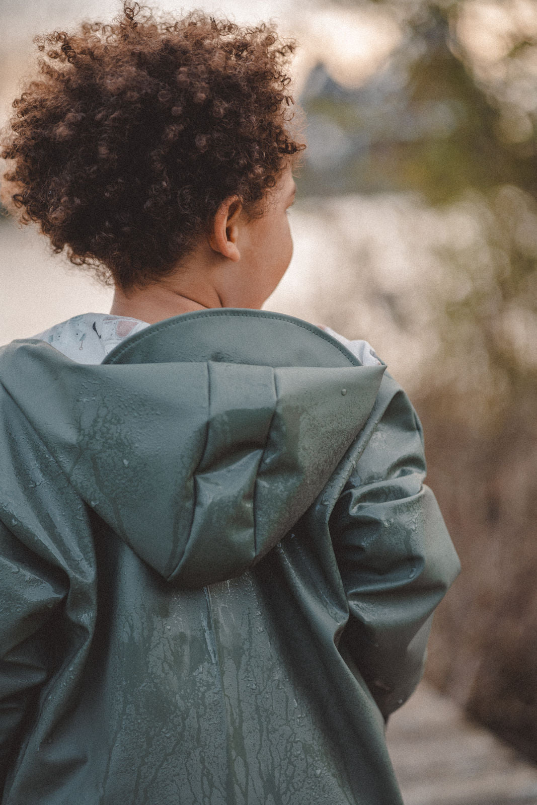 Regenjacke Olive / Roboter - Räuberkinder