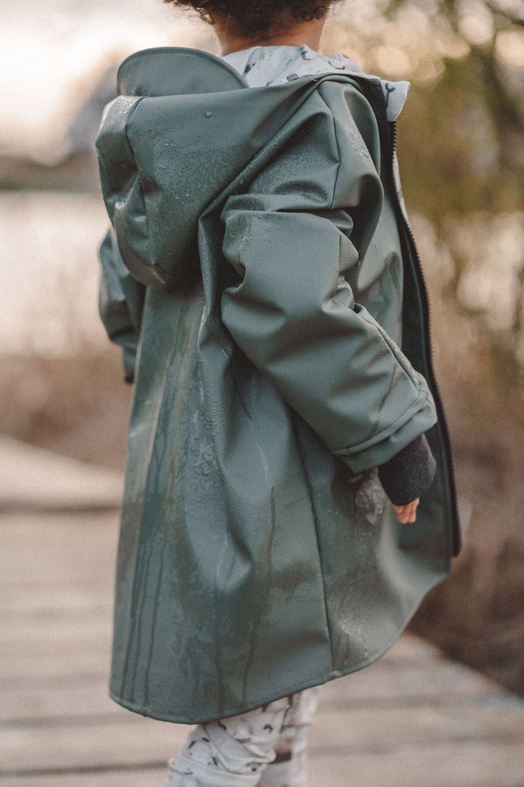Regenjacke Olive / Roboter - Räuberkinder