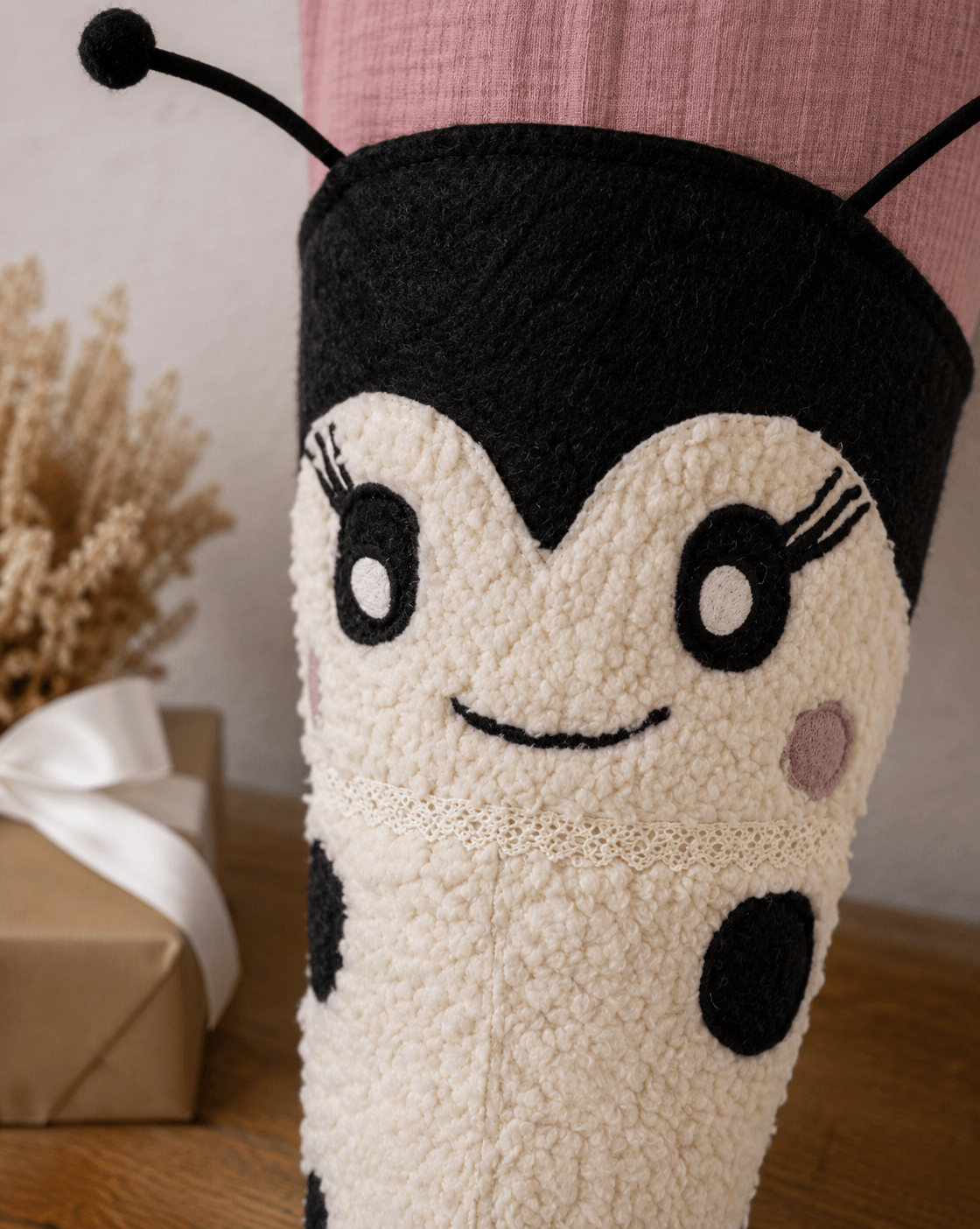 Schultüte Marienkäfer aus Teddyfell mit Kissenfunktion - Schultüte - Räuberkinder 3