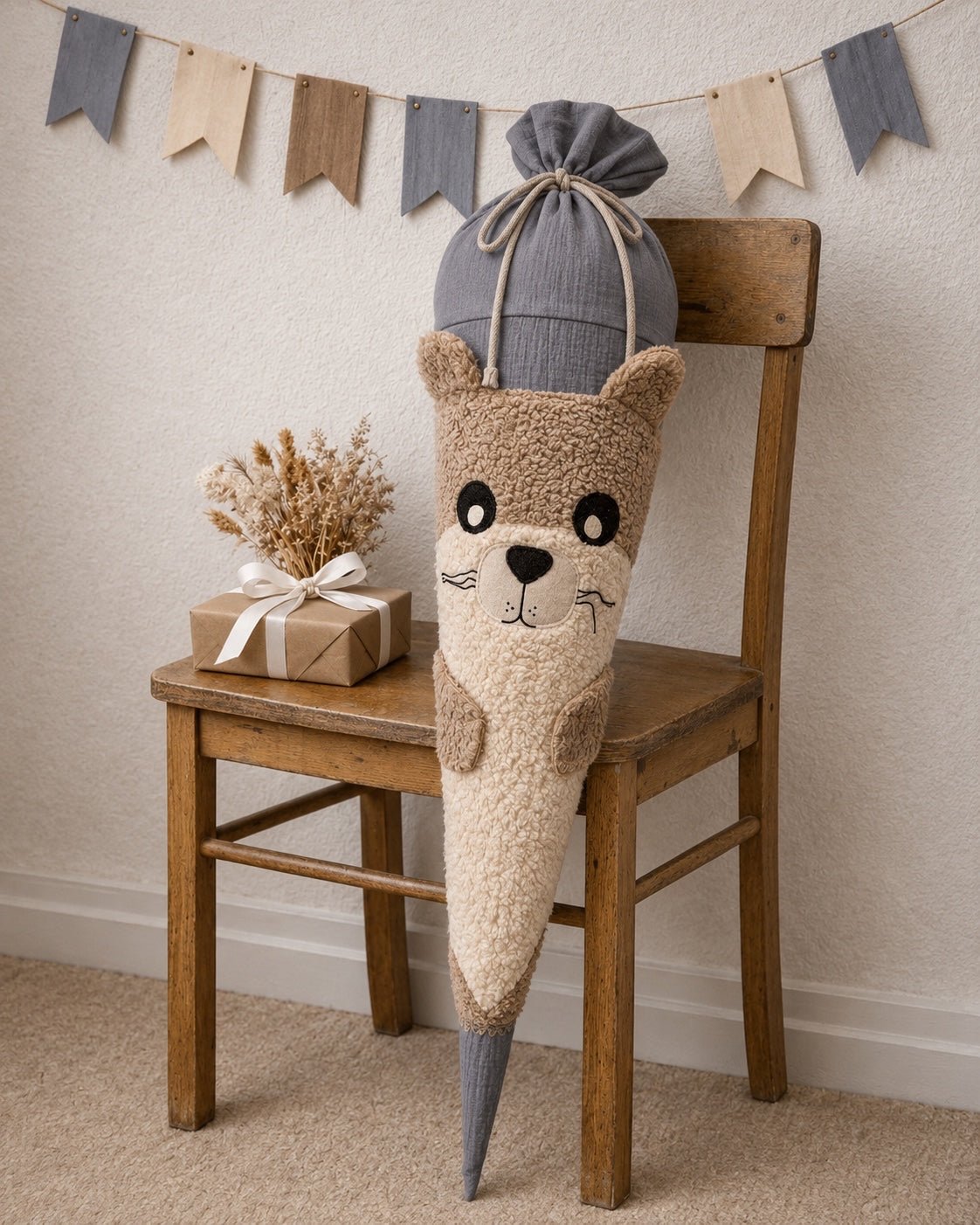 Schultüte Otter aus Teddyfell mit Kissenfunktion - Schultüte - Räuberkinder 1