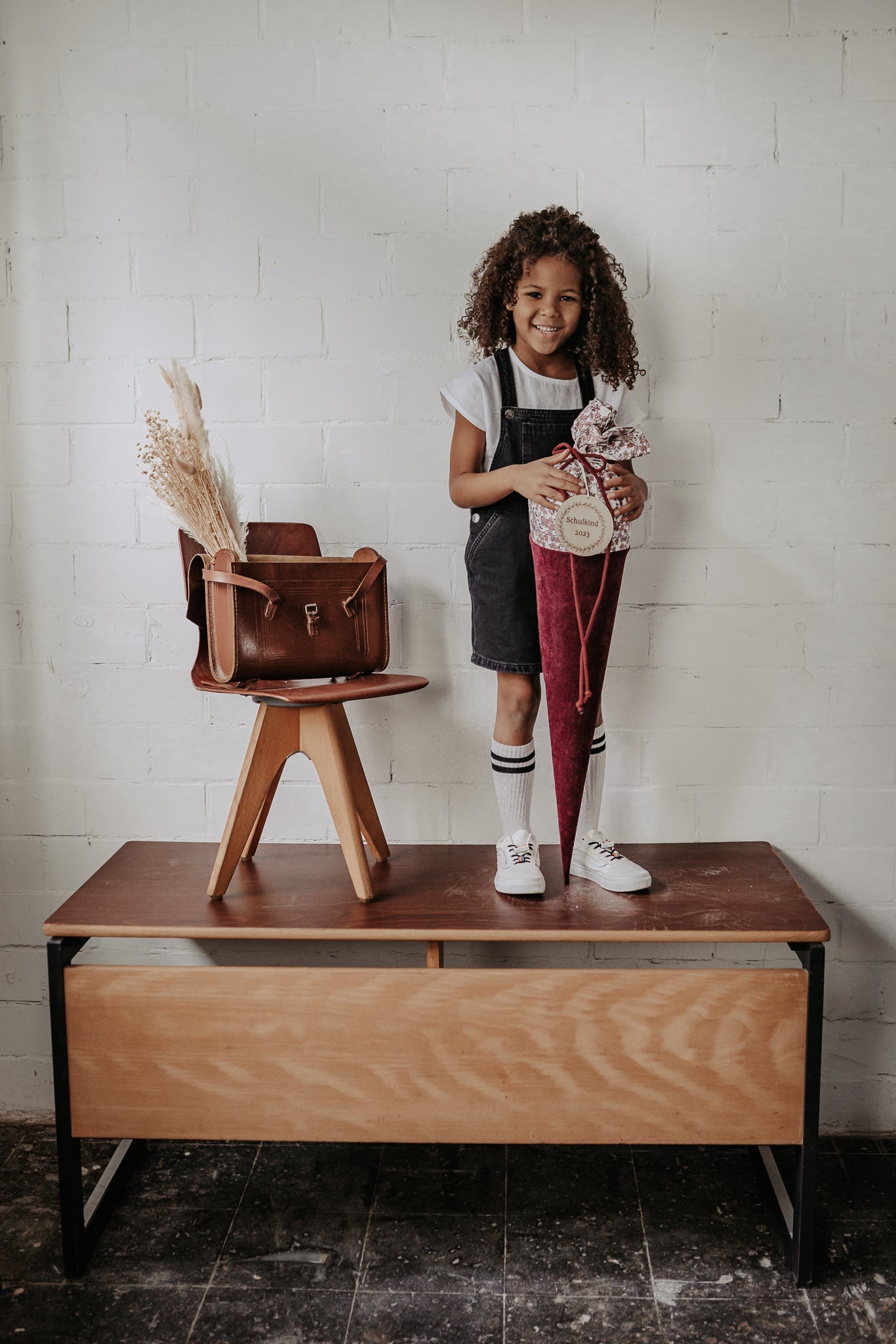Schultüte aus Feincord Blumen Lila / Beere - Räuberkinder