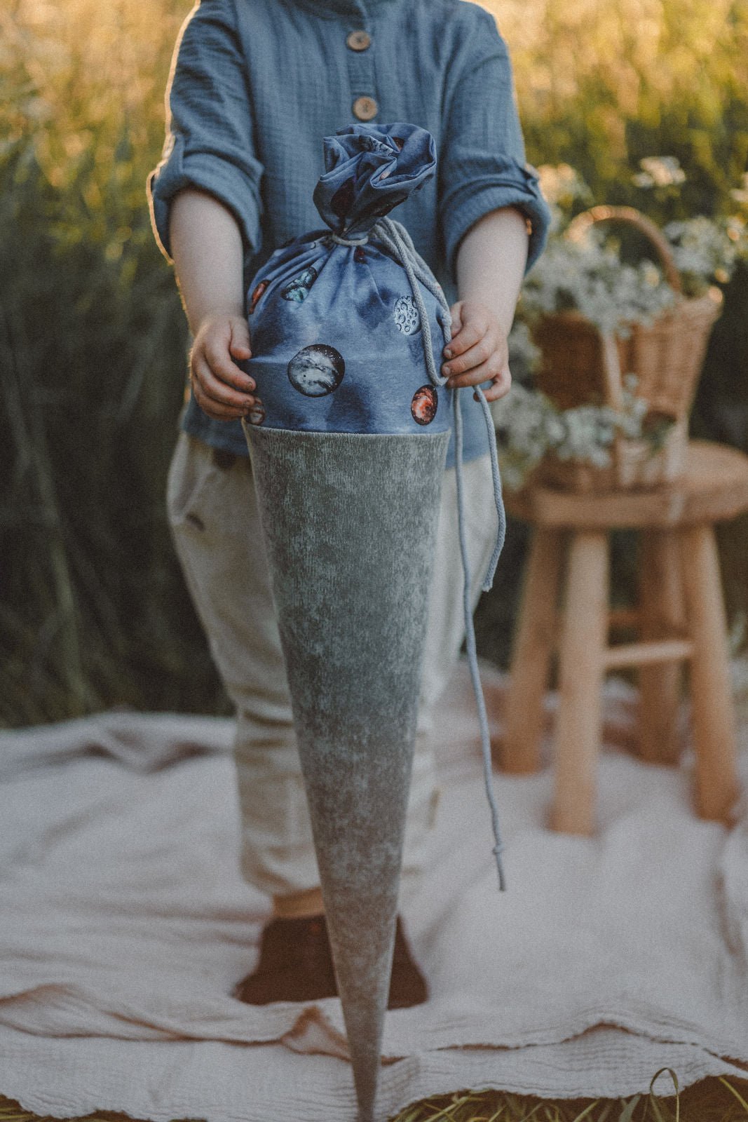 Schultüte aus Feincord Planeten / Mint - Räuberkinder