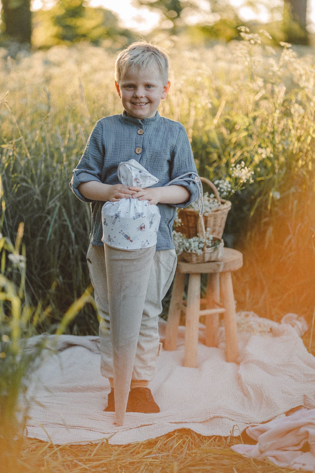Schultüte aus Feincord Sand/ Roboter - Räuberkinder