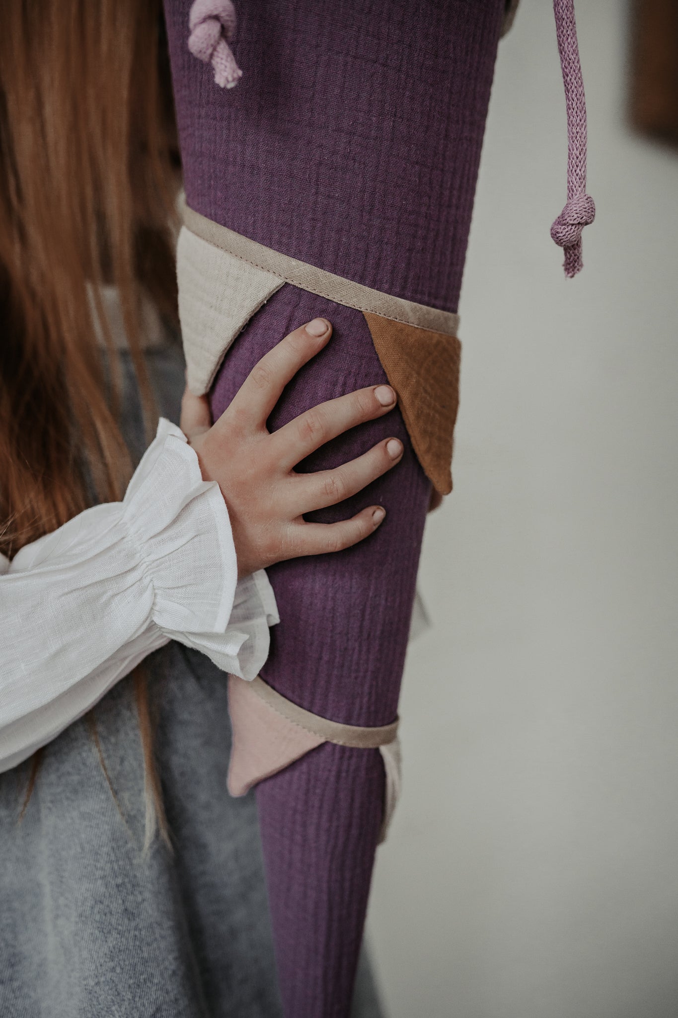 Schultüte aus Musselin Heidelbeere mit Wimpelkette - Räuberkinder