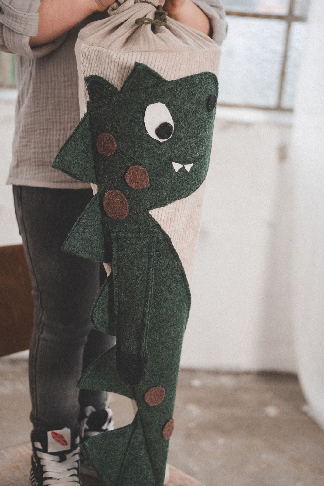 Schultüte "Drolliger Dino" - Räuberkinder