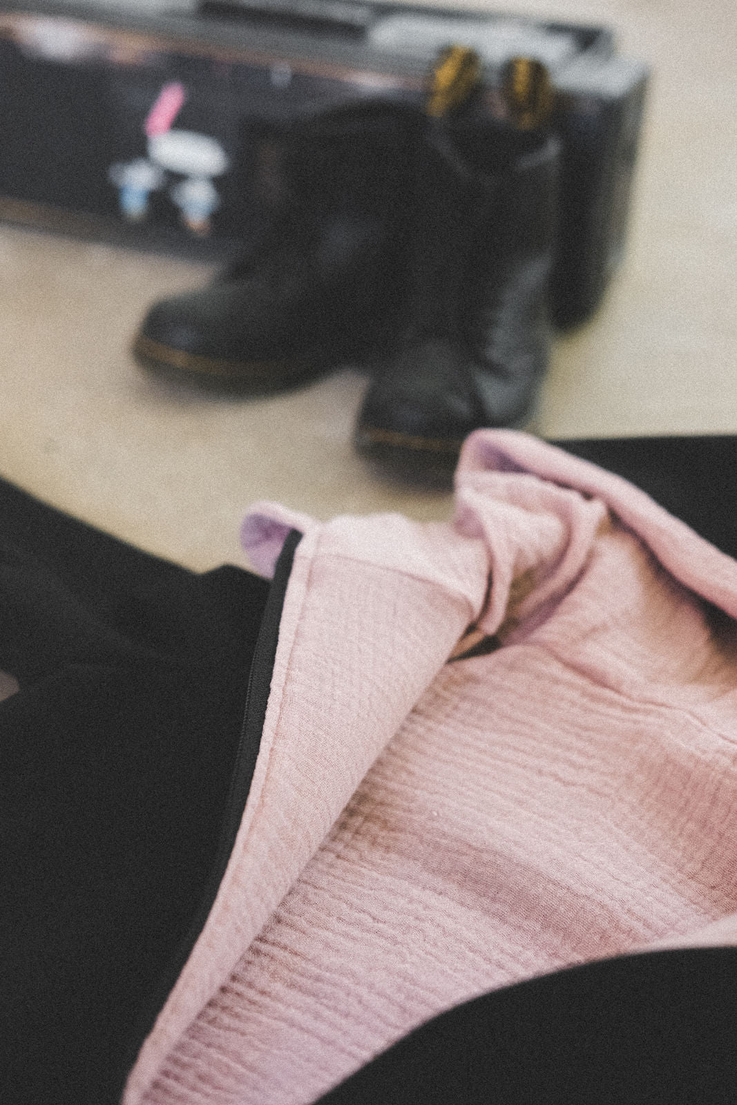 Softshell - Overall Anthrazit / Musselin Rosa - Räuberkinder