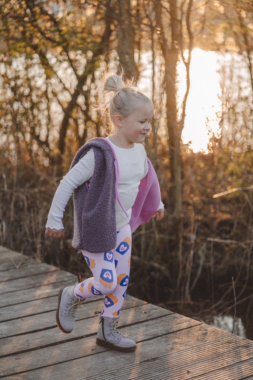 Teddyweste aus Bouclé - Flieder x Musselin Pink - Räuberkinder