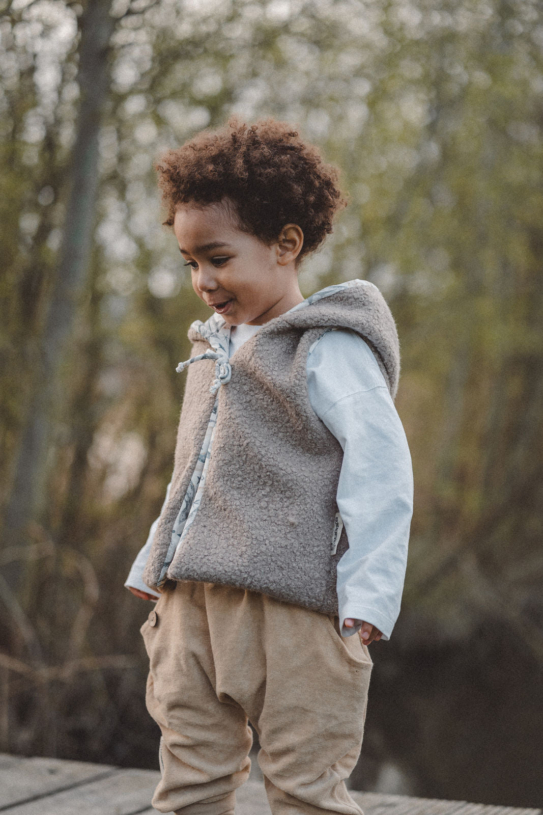 Teddyweste aus Bouclé - Sand x Meerestiere - Räuberkinder