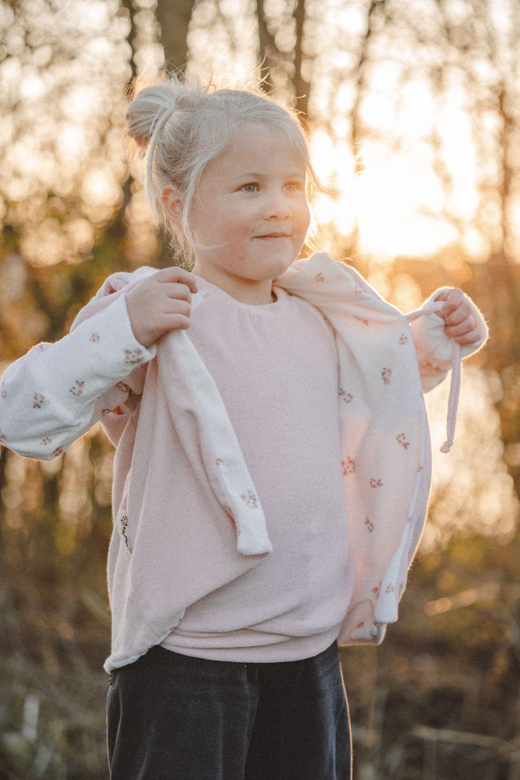 Weste aus Frottee Rosa / Blumen - Räuberkinder