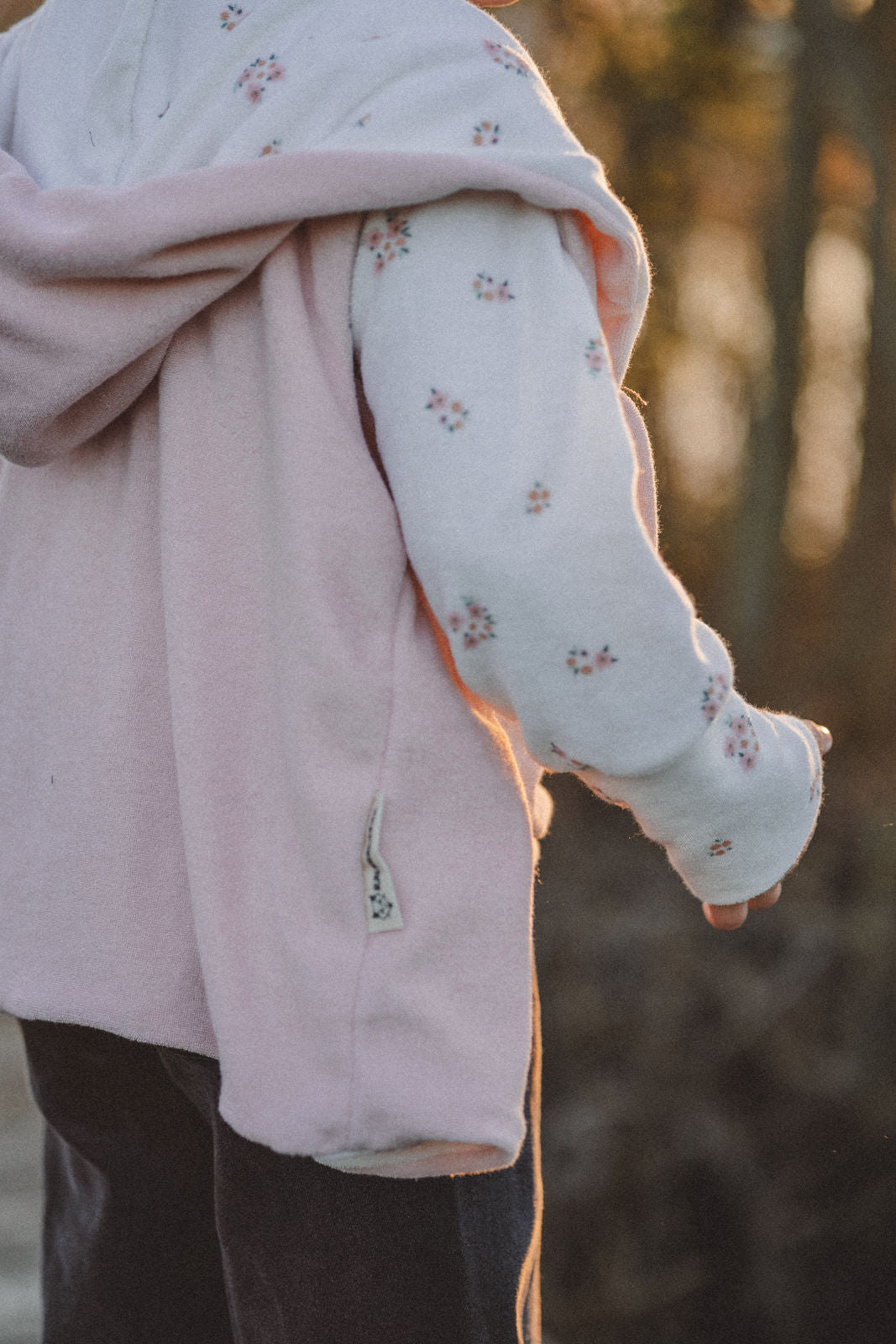 Weste aus Frottee Rosa / Blumen - Räuberkinder