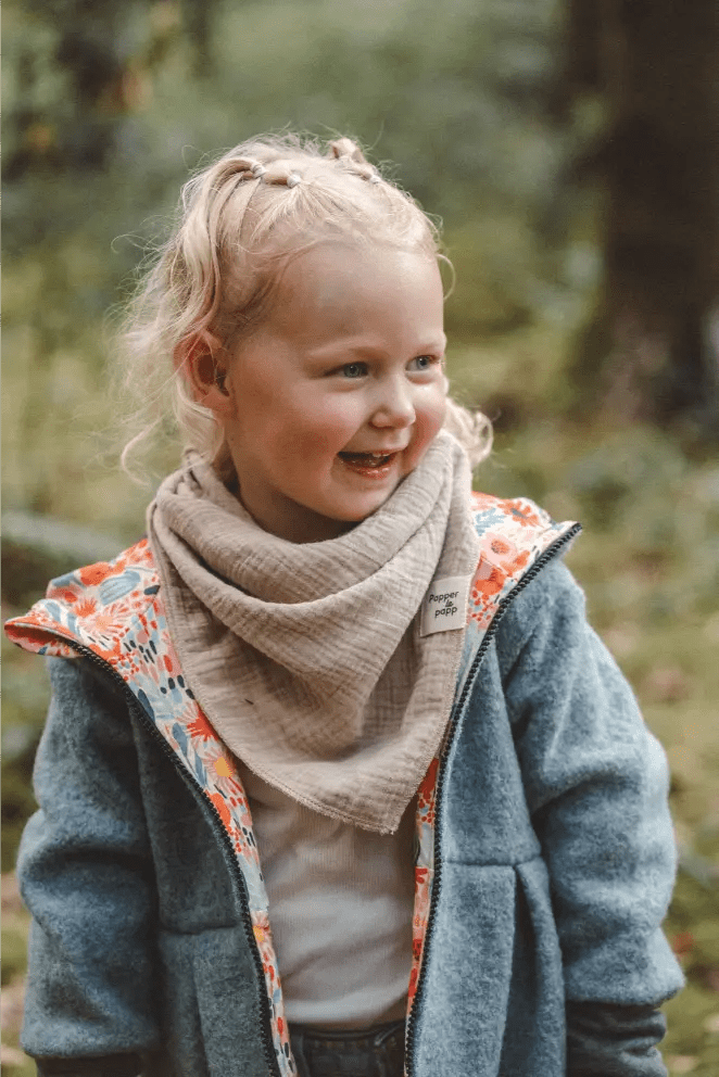 Wollwalk Mantel Kinder in A-Linie mit Kapuze Mint und Blumen bunt - Räuberkinder 4