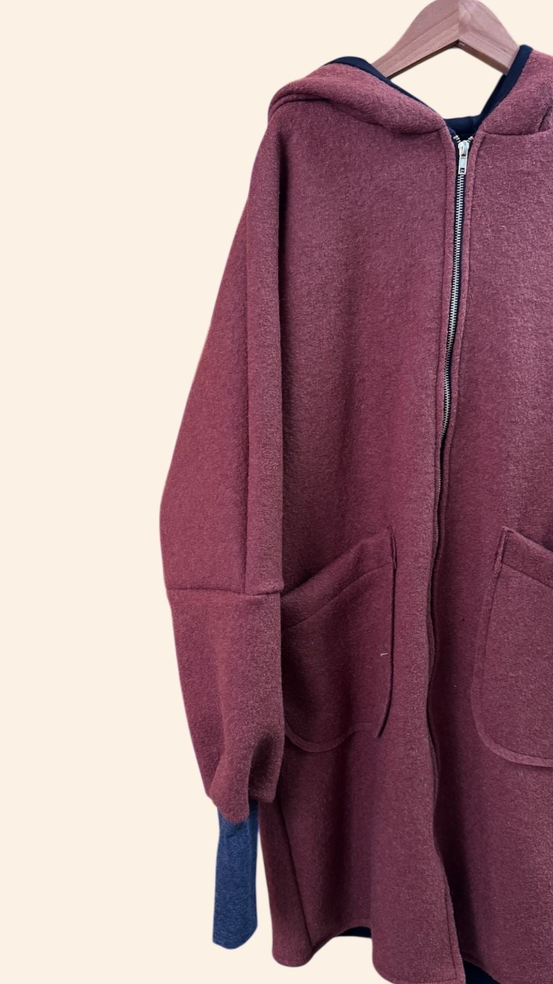 Einzelstück / Damenjacke aus Wollwalk / Rost / Schwarz / Größe M - L - Räuberkinder