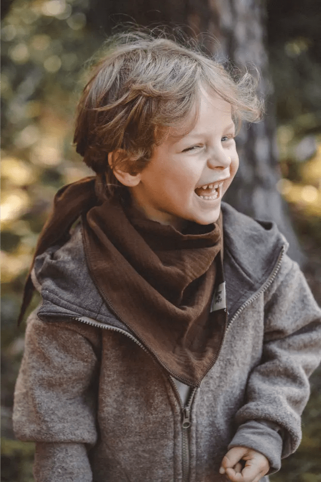 Kletterkind Jacke aus Wollwalk mit Merinojersey in Taupe - Räuberkinder 2