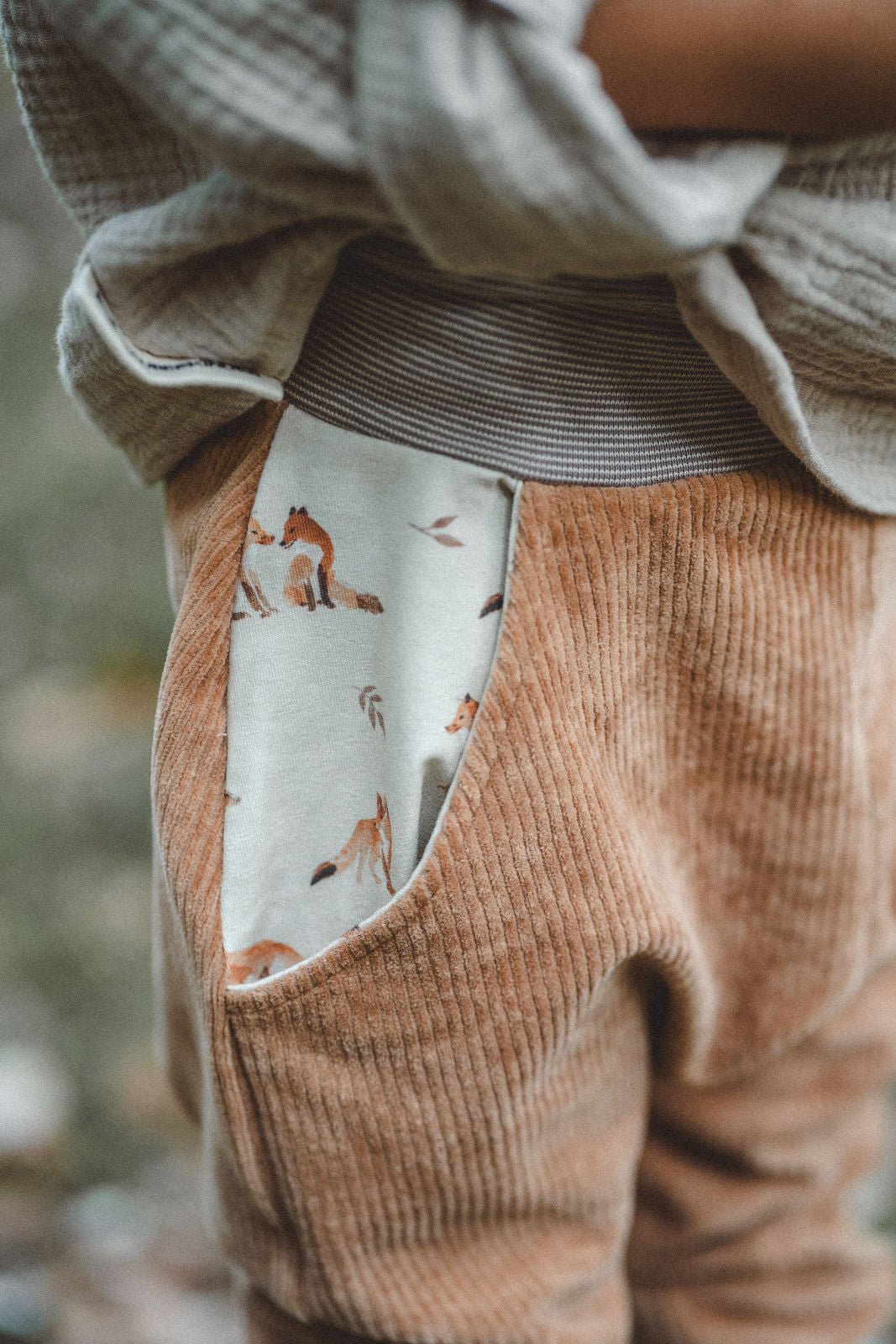 Knickerbocker Kinder in Caramel Fuchs - Knickerbocker - Räuberkinder 4