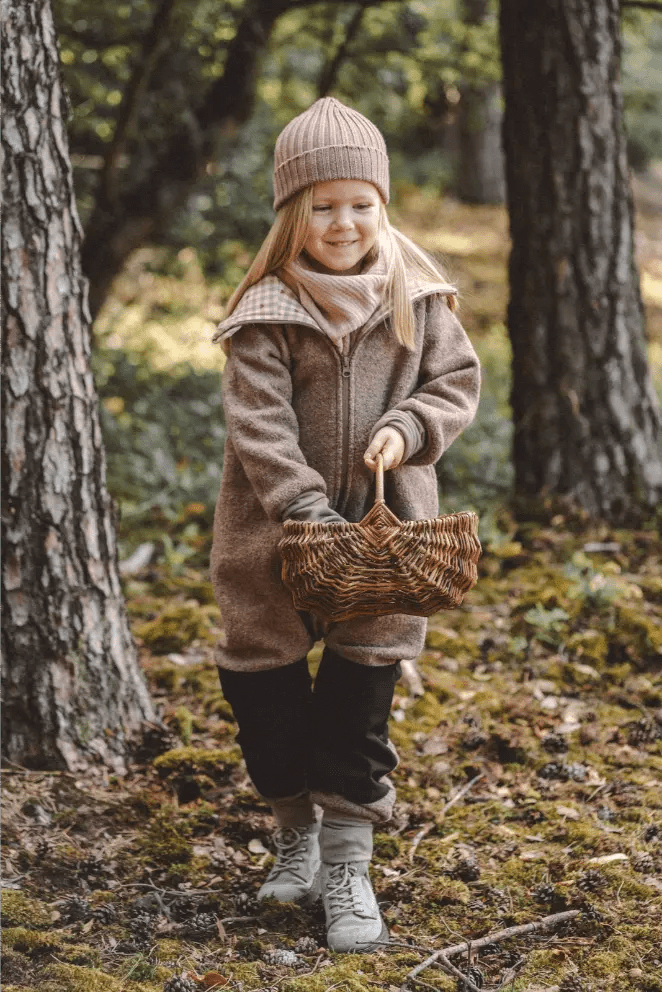 Matschkind Wollwalkoverall Kinder Taupe mit Herzen Karo - Räuberkinder 3