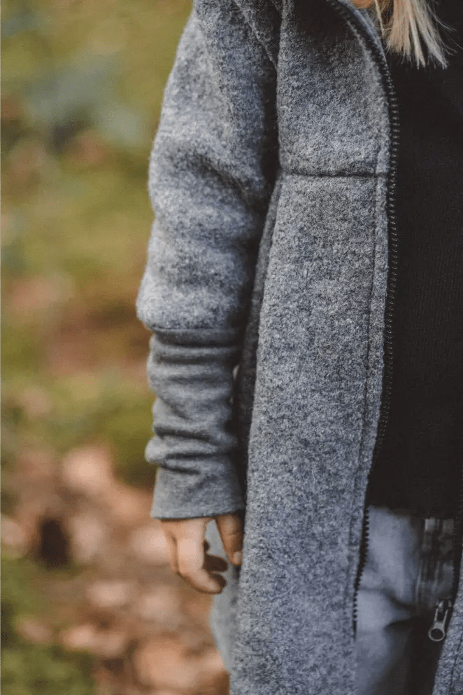 Merino Mantel Kinder mit Merinojersey in Grau - Räuberkinder 3
