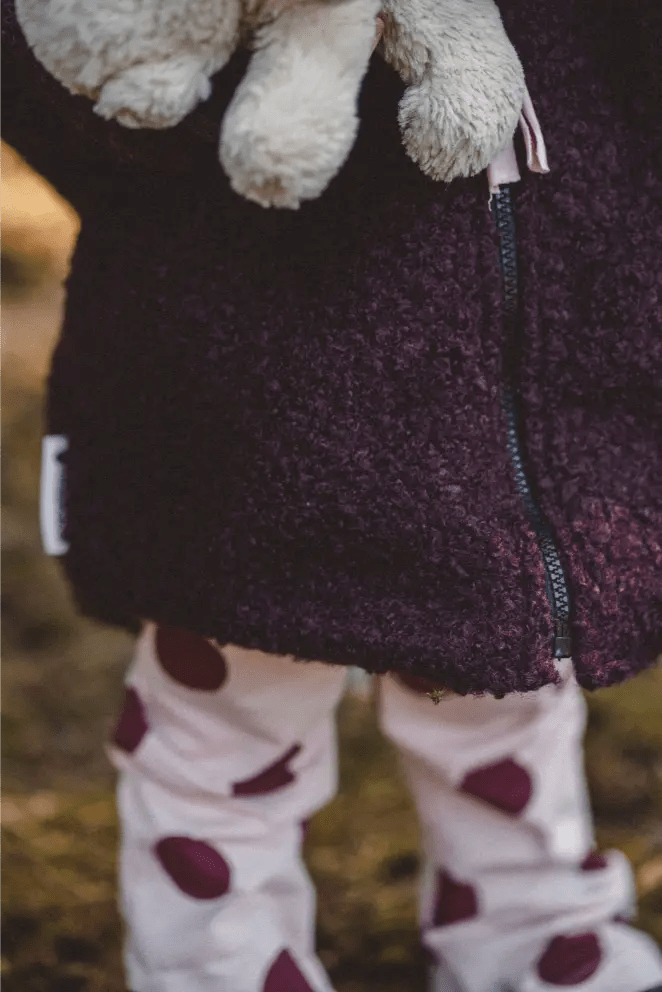 Oversizejacke Kinder Teddyfell Bordeaux mit Punkte - Räuberkinder 4