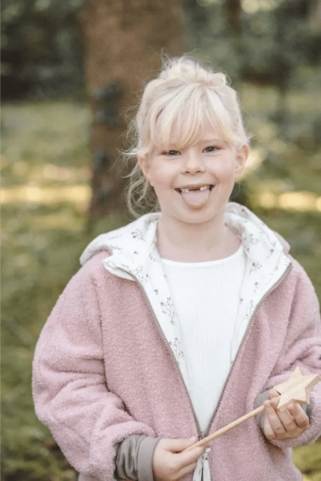Oversizejacke Kinder Teddyfell Rosa mit Wiesenblumen - Räuberkinder 9