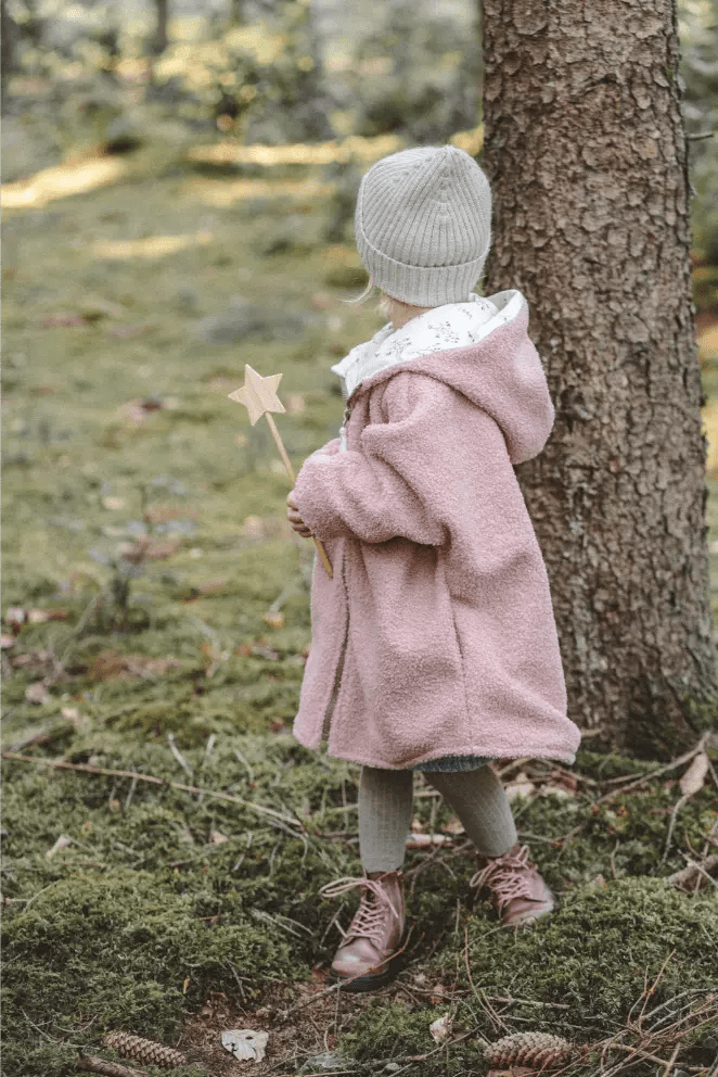 Oversizejacke Kinder Teddyfell Rosa mit Wiesenblumen - Räuberkinder 1