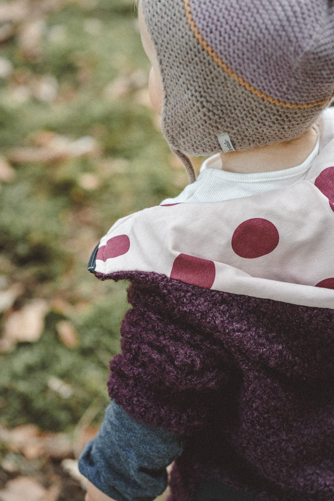 Teddyanzug Kinder mit Softshell Bordeaux und Punkte - Räuberkinder 2