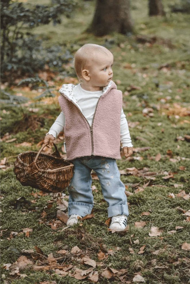 Teddyweste Kinder Rosa mit Feldblumen - Weste - Räuberkinder 4