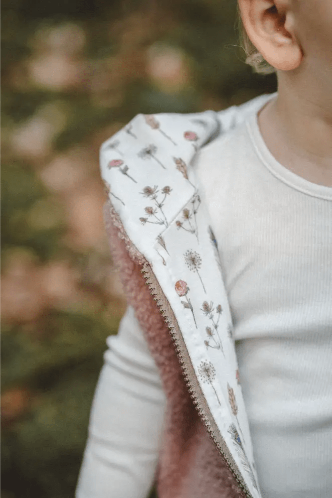 Teddyweste Kinder Rosa mit Feldblumen - Weste - Räuberkinder 5