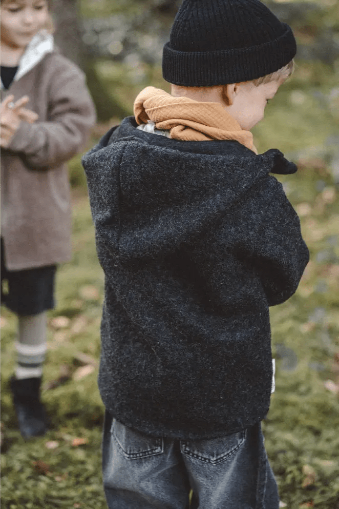 Wollwalk Jacke Kinder Kletterkind mit Merino Jersey in Anthrazit - Räuberkinder 4